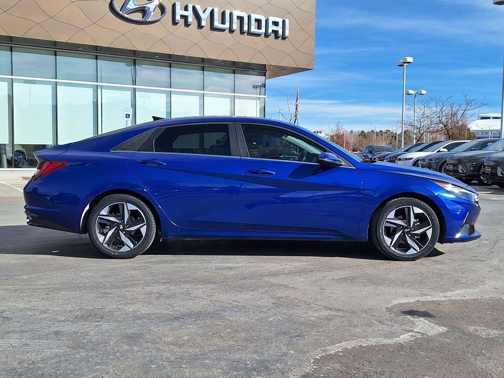 Certified 2021 Hyundai Elantra Limited image 2