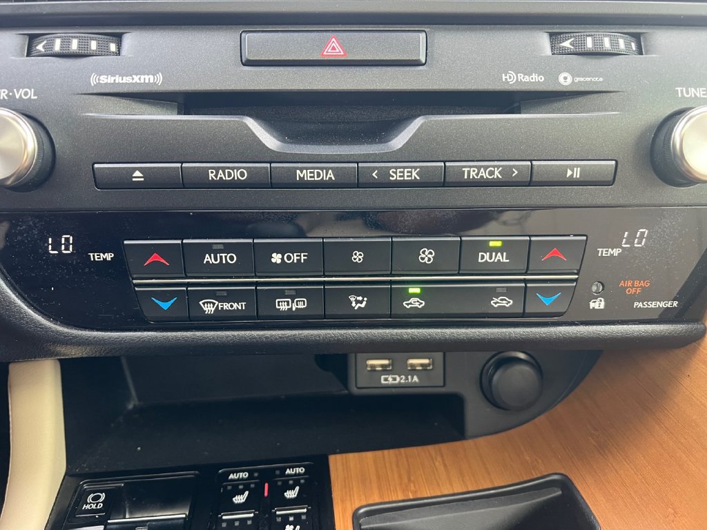 Used 2021 Lexus RX 350 FWD w/ Premium Package image 4