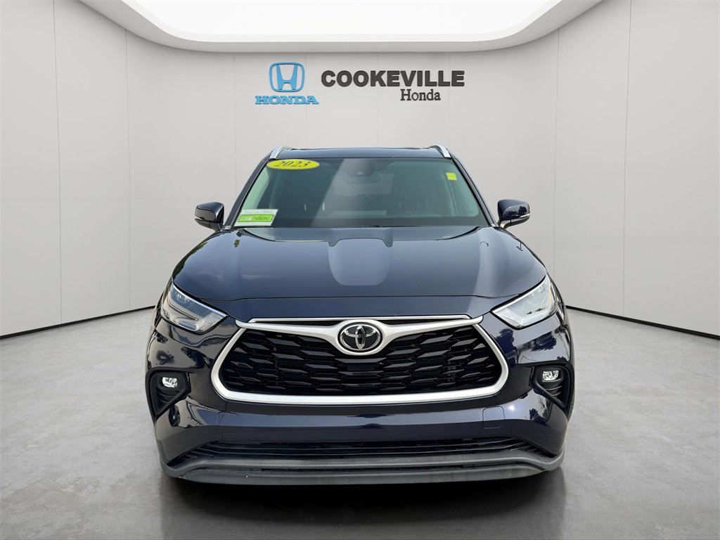 Used 2023 Toyota Highlander XLE image 5