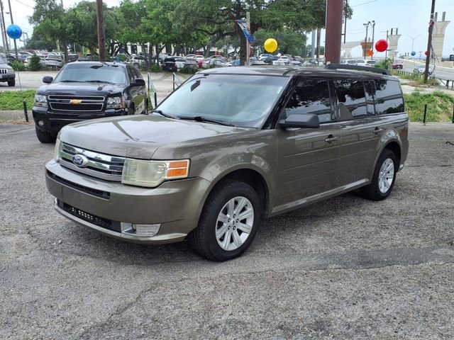Used 2012 Ford Flex SE image 3