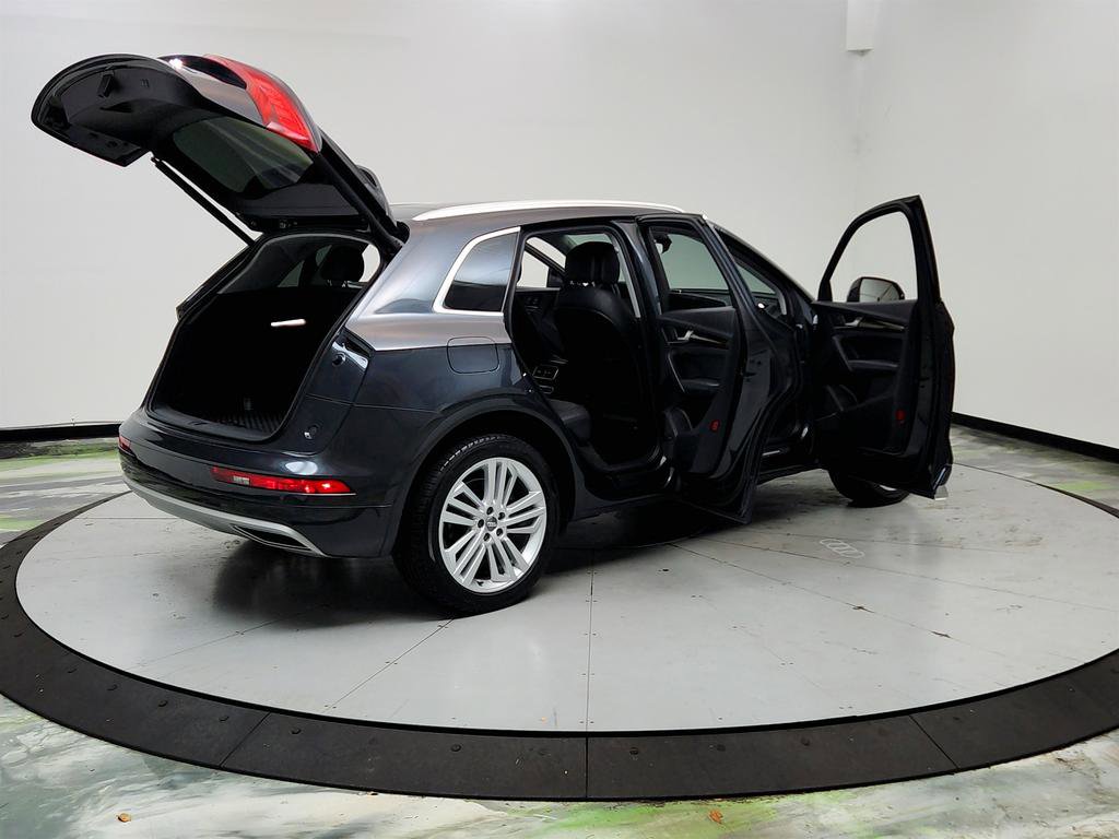 Used 2019 Audi Q5 2.0T Premium Plus w/ Premium Plus Package image 11