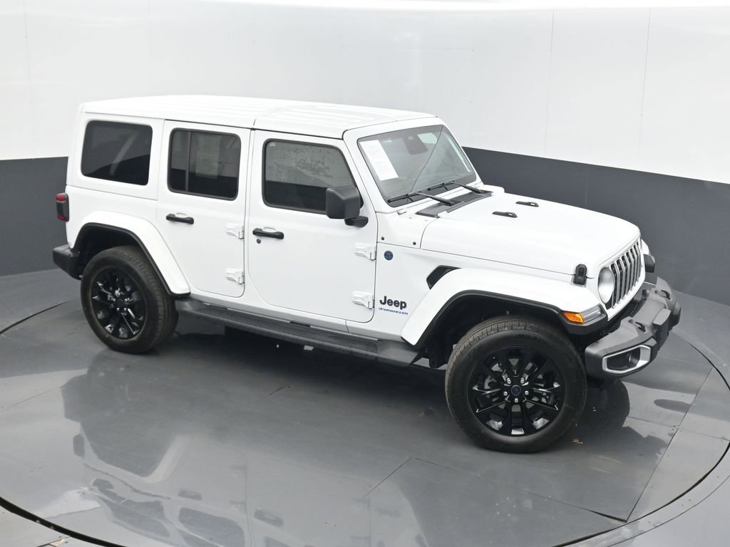 Used 2025 Jeep Wrangler Unlimited Sahara image 35