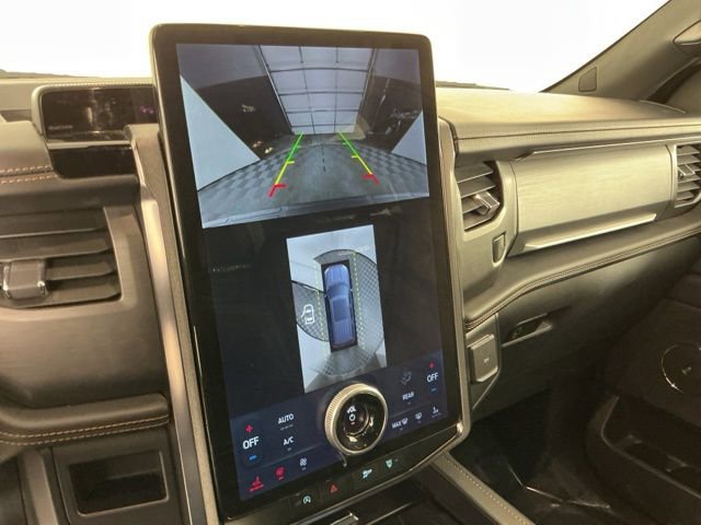 Used 2024 Ford Expedition Max Platinum image 22