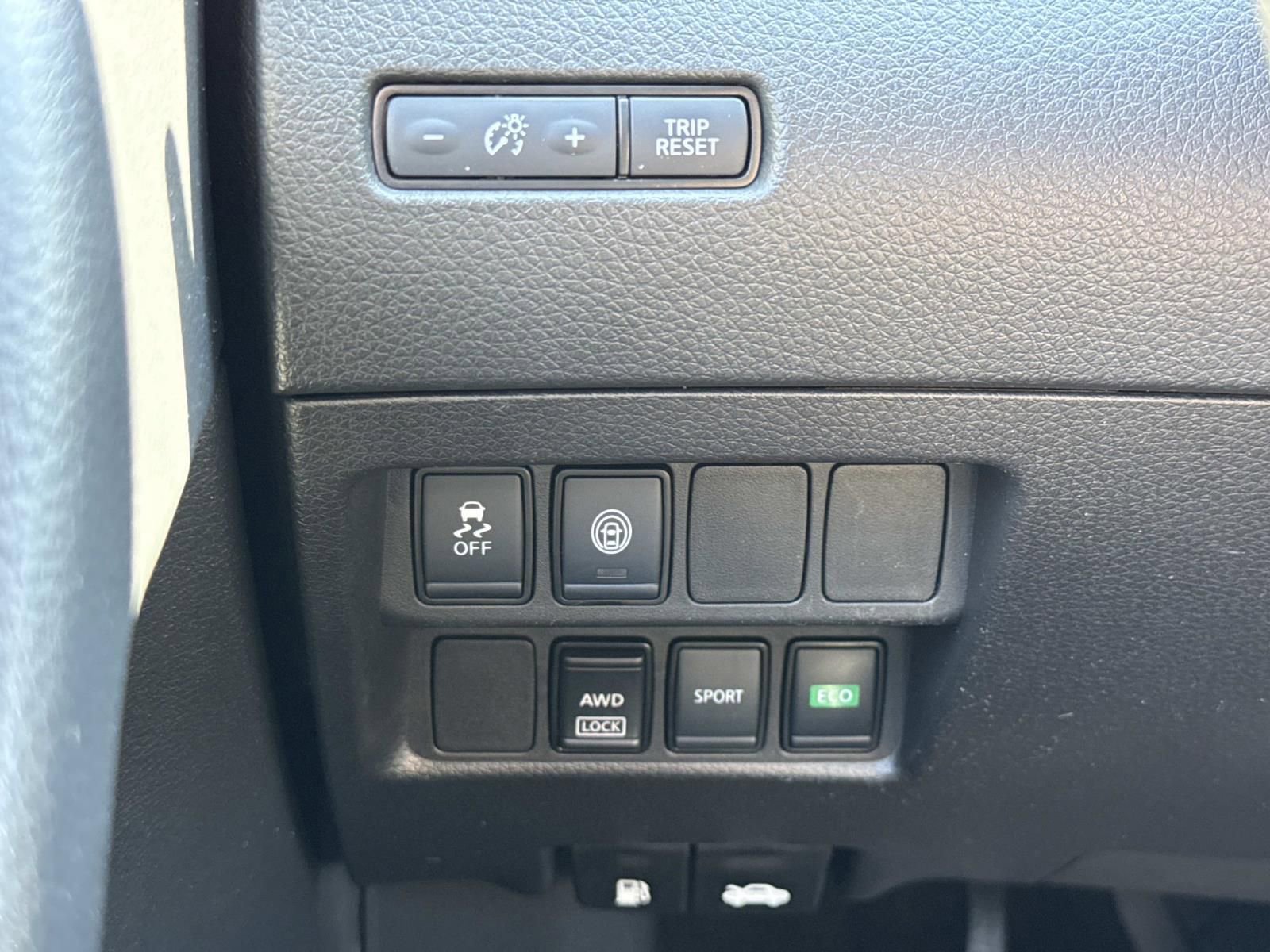 Used 2022 Nissan Rogue Sport S image 20