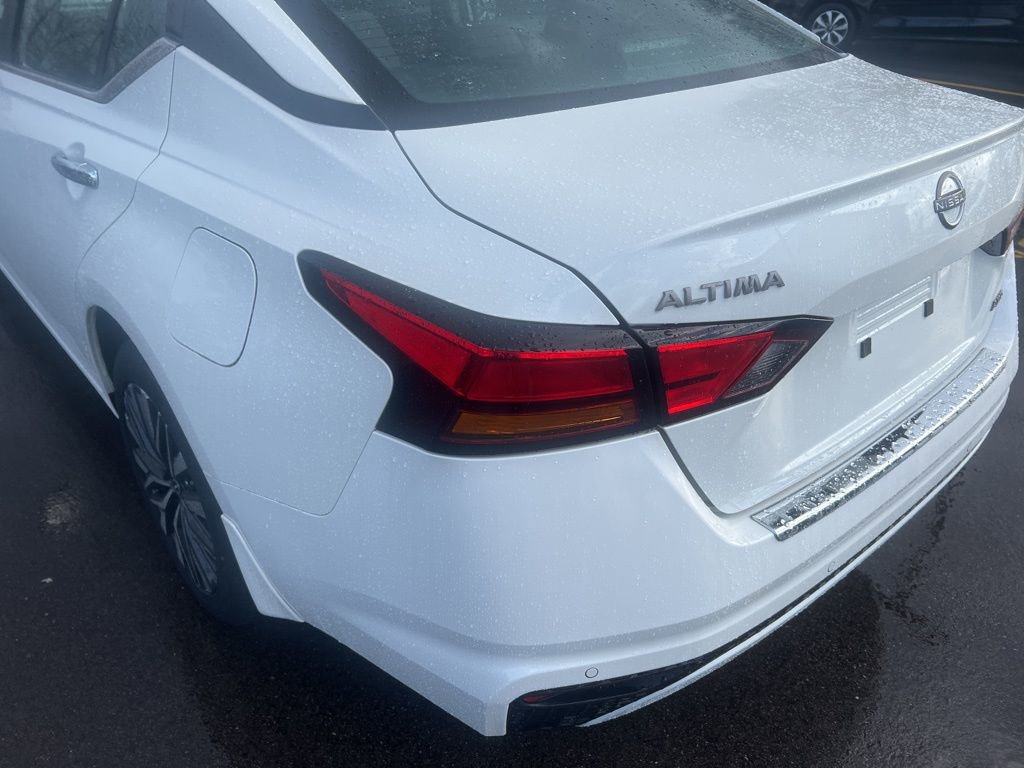Certified 2023 Nissan Altima 2.5 SV AWD/4WD image 32