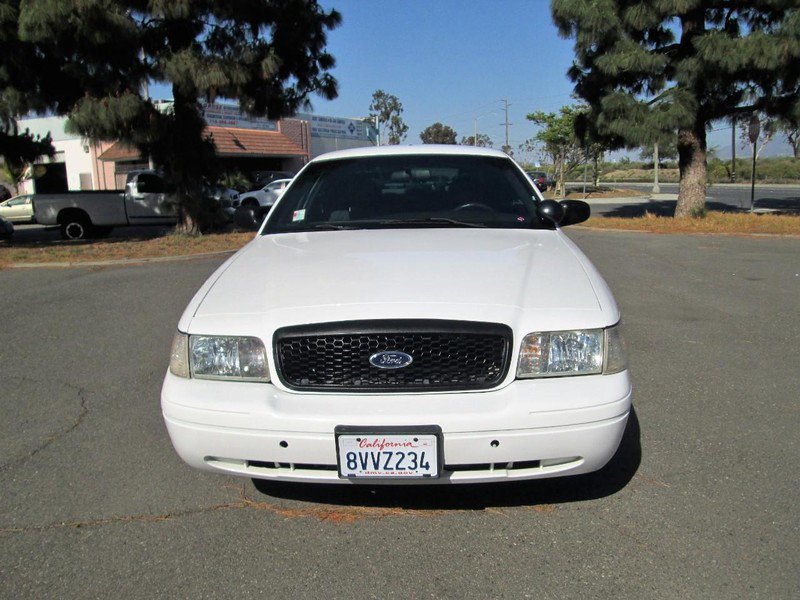Used 2010 Ford Crown Victoria Police Interceptor image 1