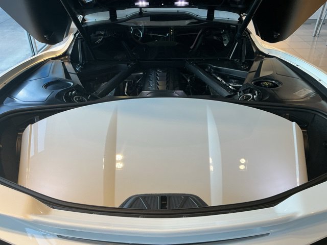 Used 2024 Chevrolet Corvette Stingray Coupe w/ Z51 Performance Package RWD image 10
