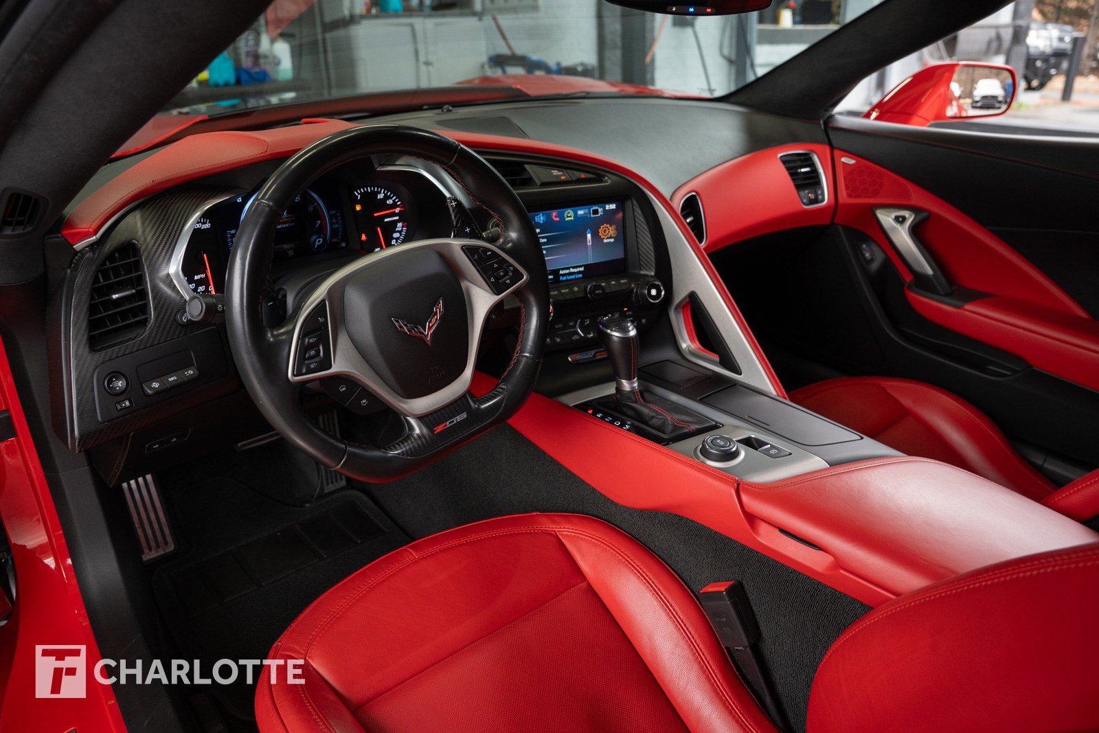 Used 2016 Chevrolet Corvette Z06 w/ 3LZ Preferred Equipment Group image 23