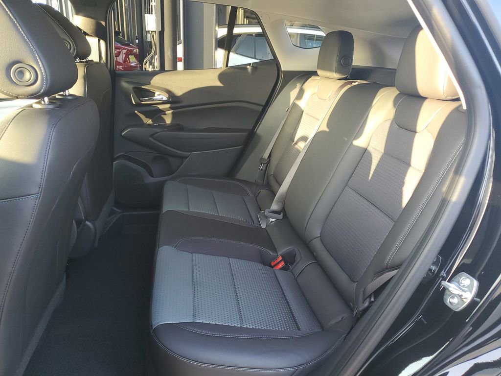 New 2026 Chevrolet Trax LT image 10