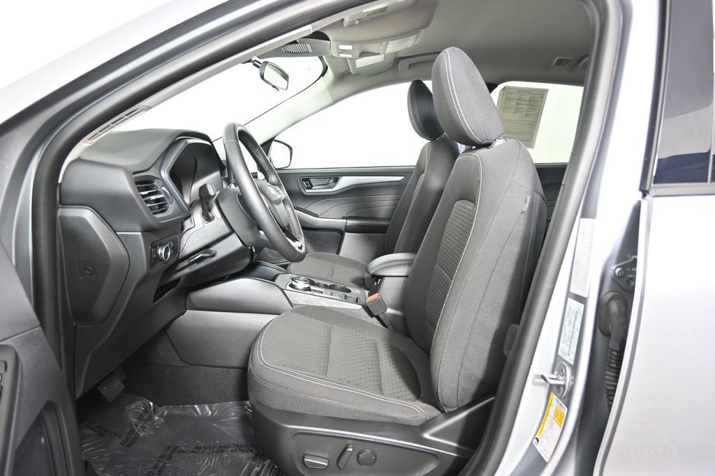Used 2023 Ford Escape Active w/ Tech Pack #1 AWD/4WD image 20