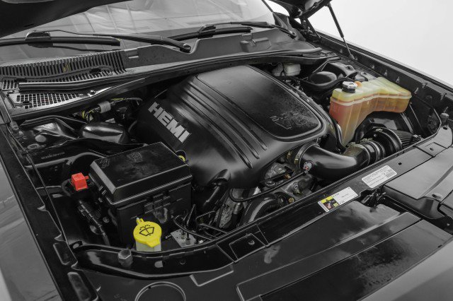 Used 2014 Dodge Challenger R/T image 36