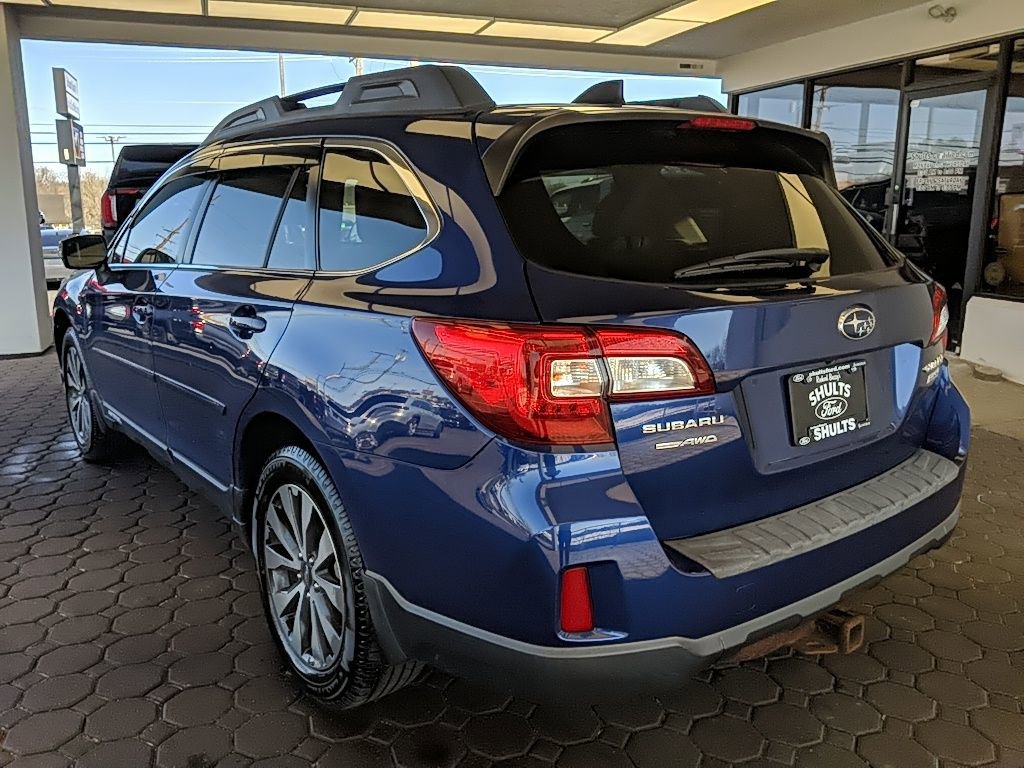 Used 2016 Subaru Outback 2.5i Limited image 10