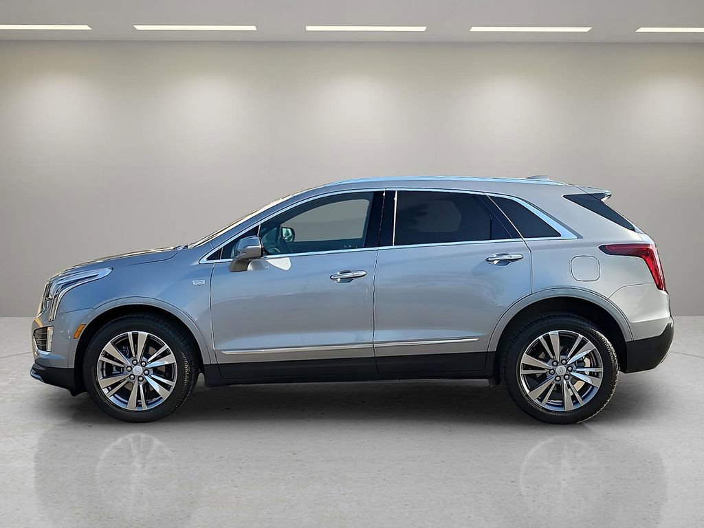 Used 2024 Cadillac XT5 Premium Luxury image 3