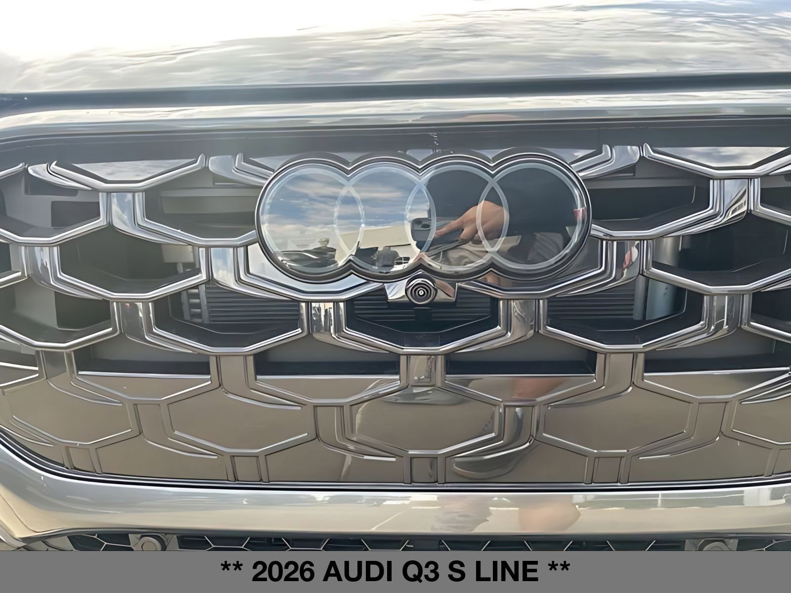 New 2026 Audi Q3 quattro 2.0T image 9