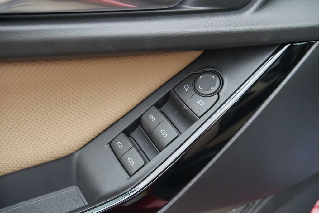 New 2026 Chevrolet Equinox ACTIV image 30