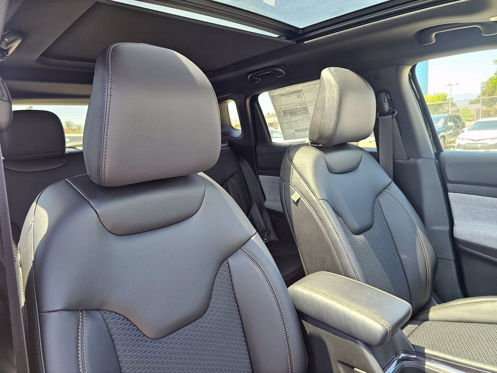 New 2026 Jeep Compass Latitude AWD/4WD image 26