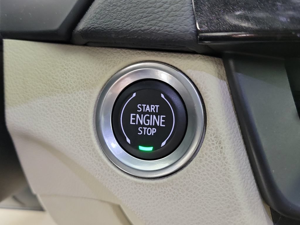 Certified 2024 Cadillac CT4 Luxury RWD image 28