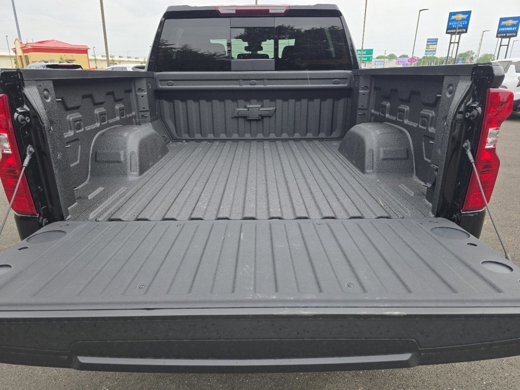 New 2026 Chevrolet Silverado 1500 LT AWD/4WD image 13