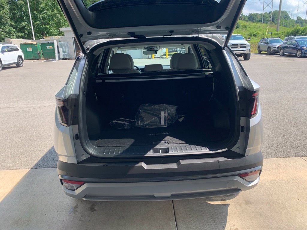 New 2026 Hyundai Tucson Limited AWD/4WD image 17