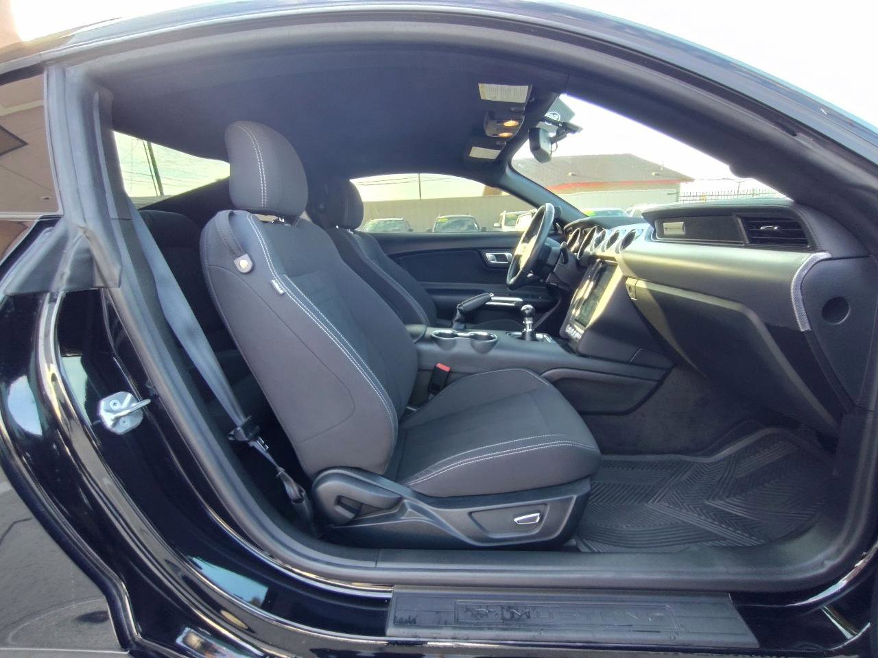 Used 2018 Ford Mustang GT RWD image 55