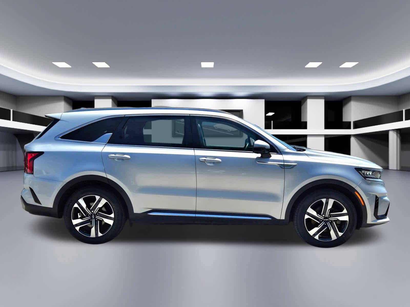 Used 2022 Kia Sorento EX w/ Panoramic Sunroof Package AWD/4WD image 6