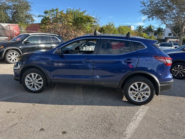 Used 2020 Nissan Rogue Sport SV image 10