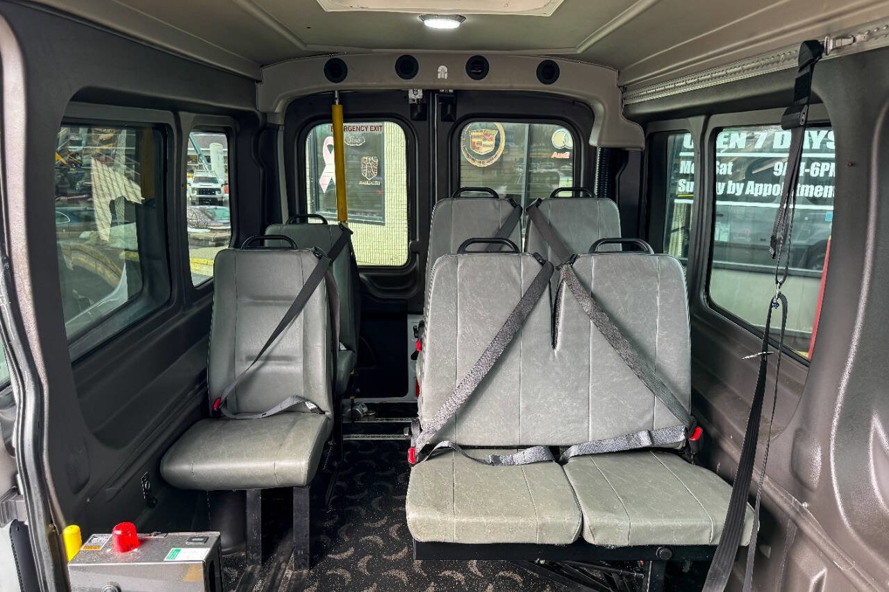 Used 2016 Ford Transit 250 148 Medium Roof image 11