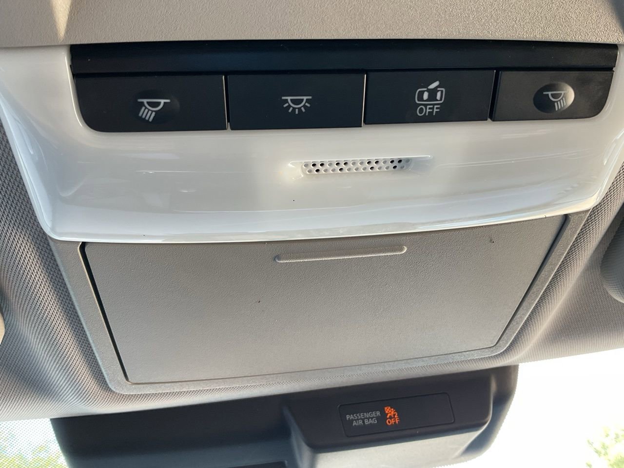 Used 2022 Mitsubishi Outlander ES image 28