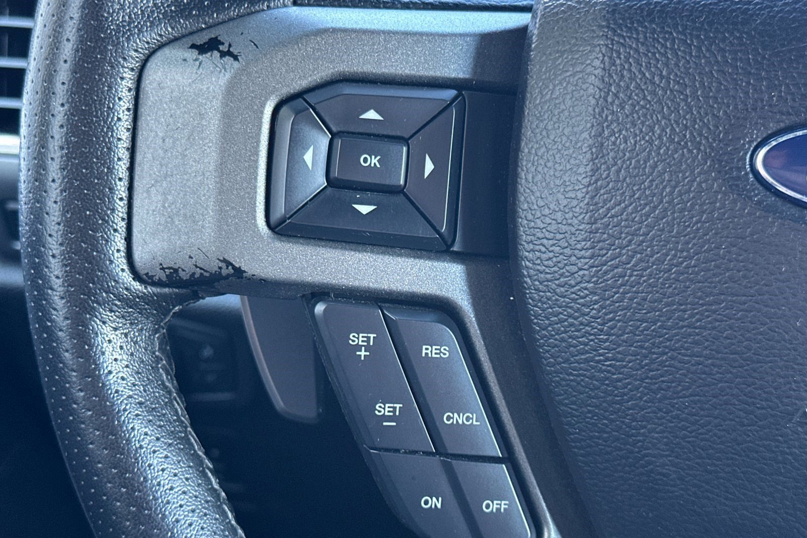 Used 2019 Ford F150 Raptor w/ Equipment Group 802A Luxury image 30