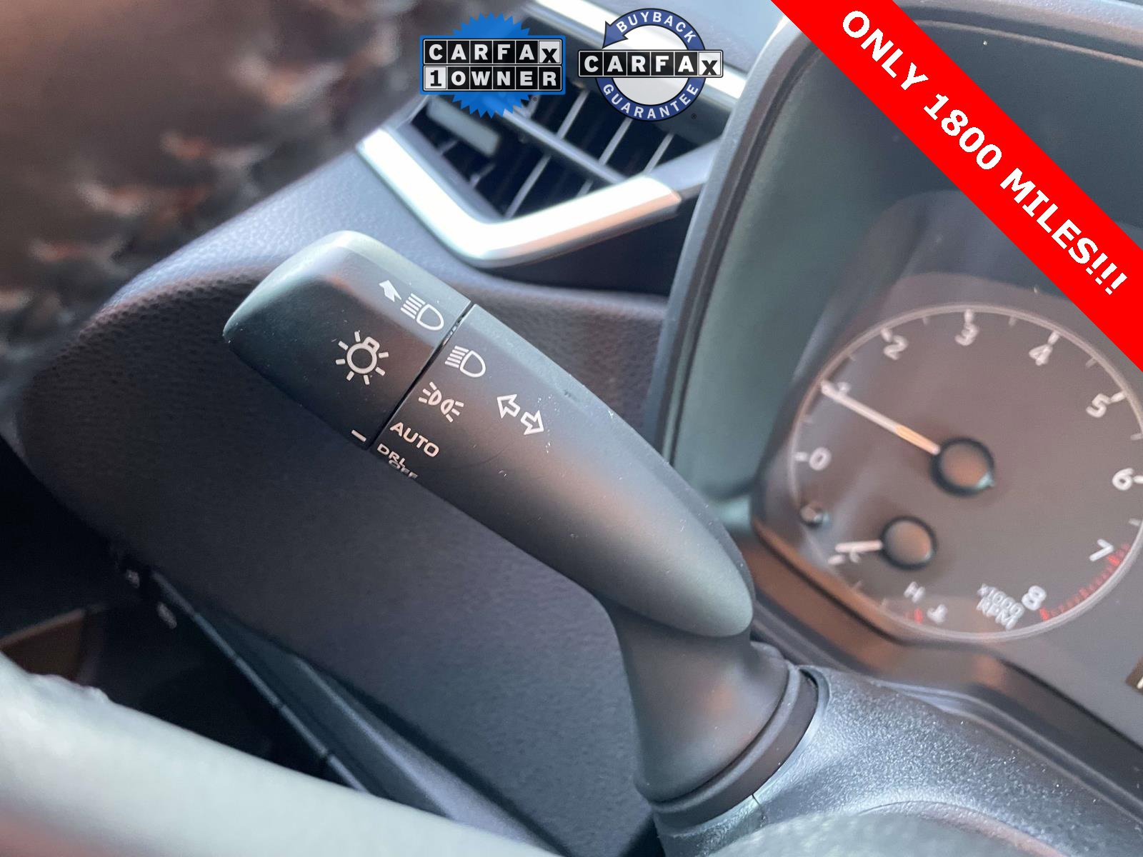 Used 2024 Toyota Corolla SE image 29