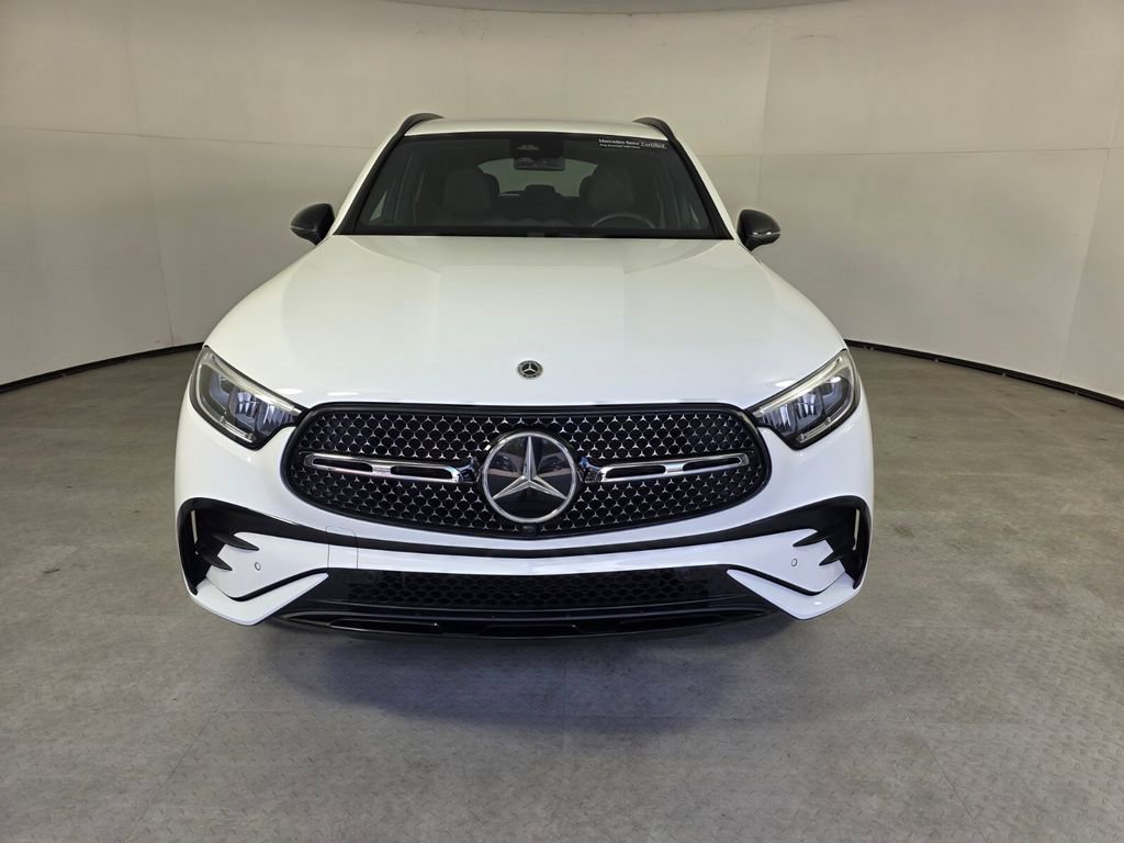 Certified 2025 Mercedes-Benz GLC 300 image 2