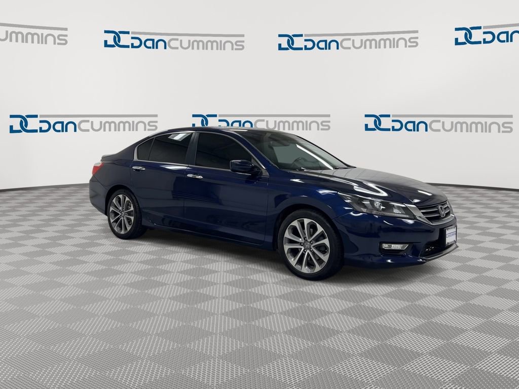 Used 2013 Honda Accord Sport image 2