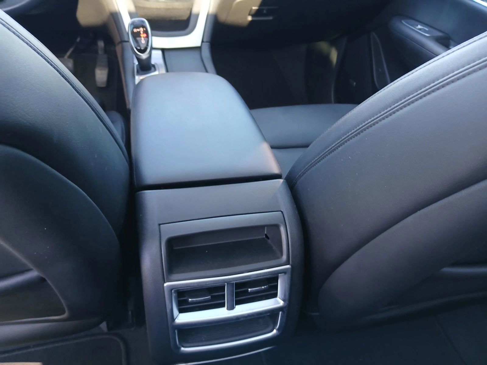 Used 2017 Cadillac XT5 Luxury w/ Driver Awareness Package image 29