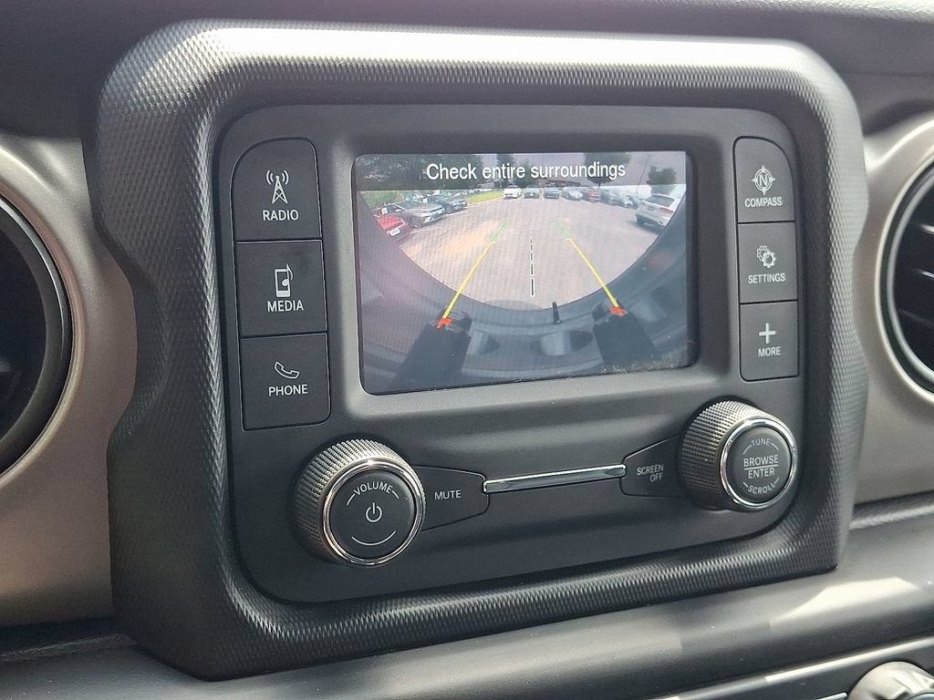 Used 2020 Jeep Wrangler Unlimited Sport AWD/4WD image 17