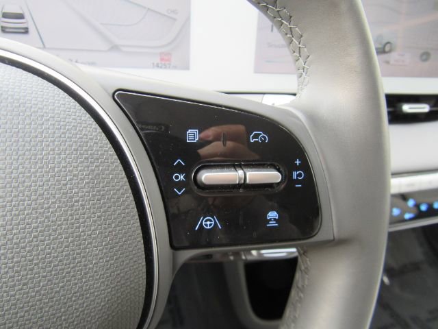 Used 2023 Hyundai Ioniq 5 Limited image 43