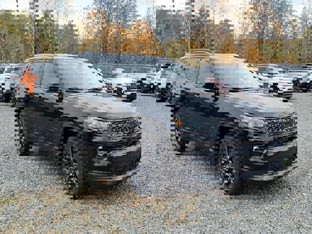 New 2026 Jeep Compass Limited image 4