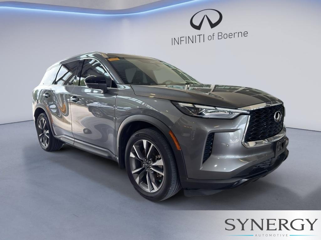 Used 2023 INFINITI QX60 Luxe w/ Cargo Package AWD/4WD image 3
