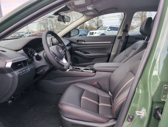 New 2025 Nissan Altima 2.5 SR image 15