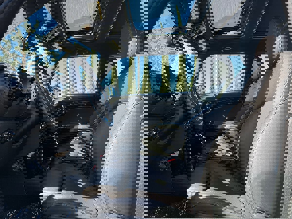 Used 2023 MINI Cooper S image 14