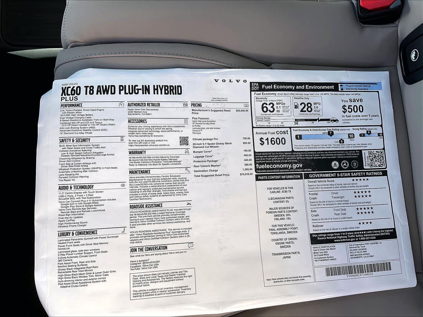 New 2026 Volvo XC60 T8 Plus w/ Climate Package PRO AWD/4WD image 35