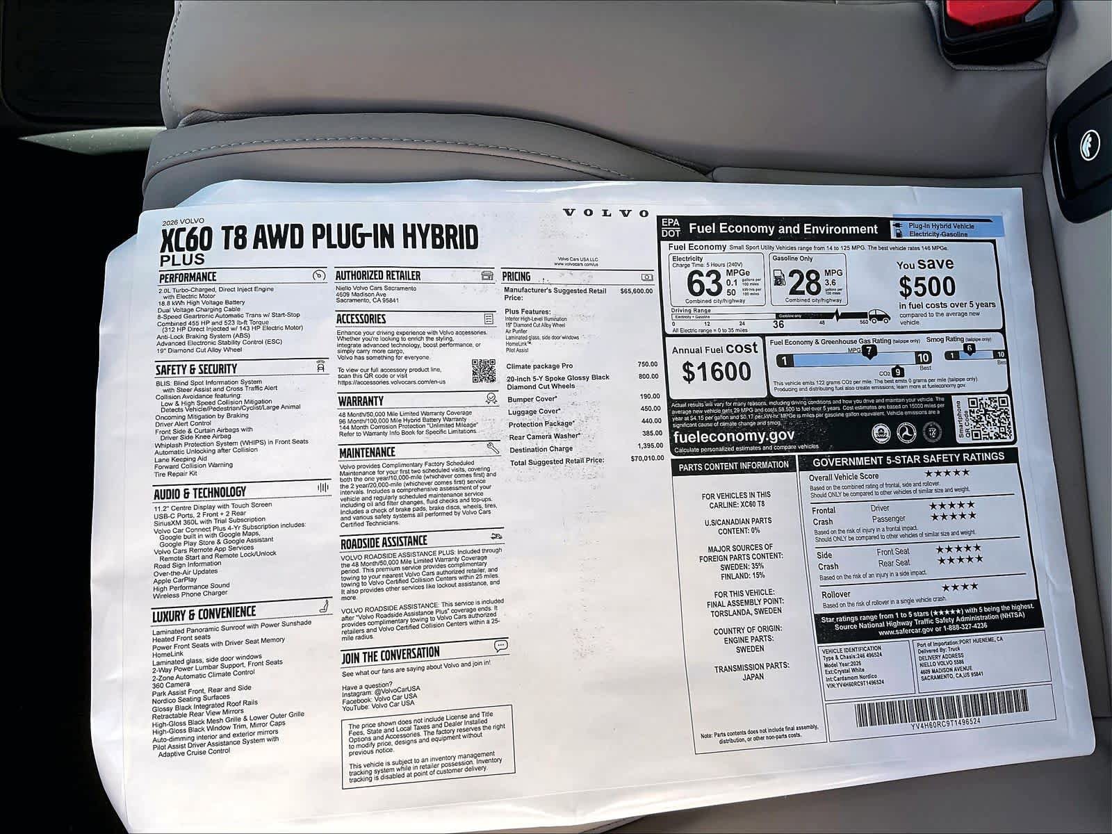 New 2026 Volvo XC60 T8 Plus w/ Climate Package PRO AWD/4WD image 35