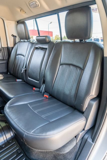 Used 2012 RAM 1500 Laramie RWD image 33