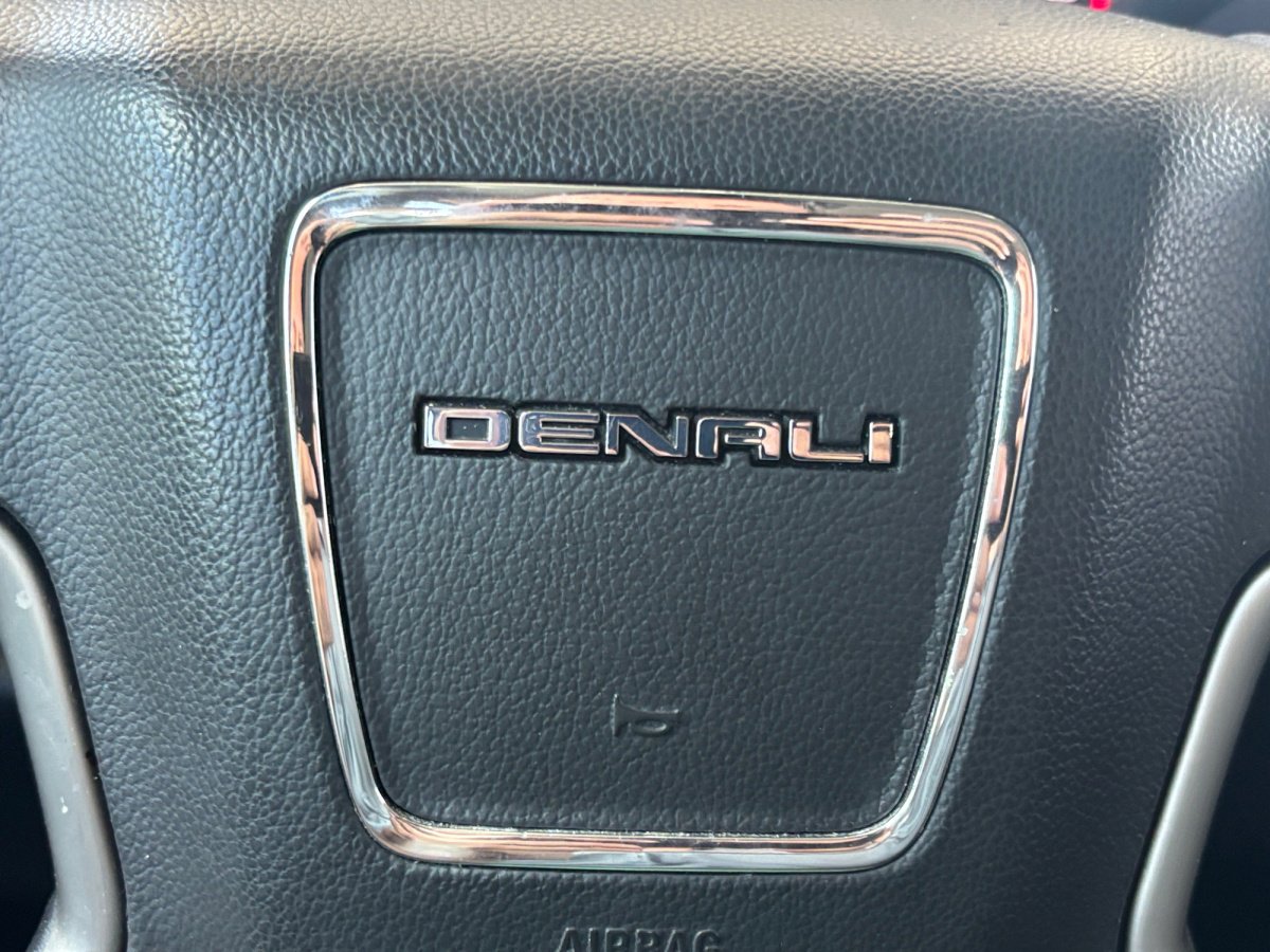 Used 2016 GMC Sierra 2500 Denali w/ Duramax Plus Package image 12