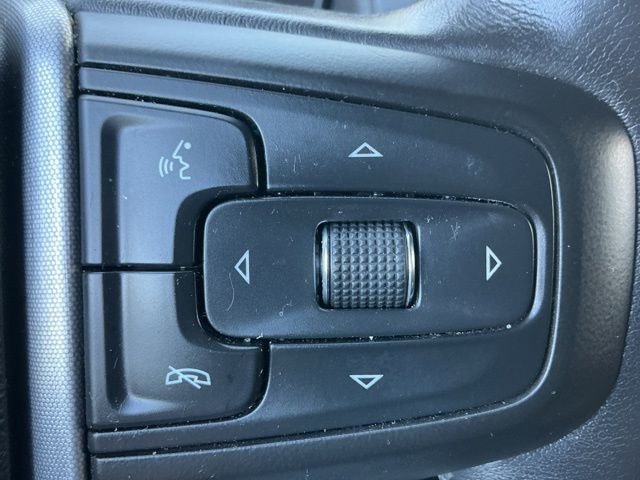 Used 2021 GMC Yukon XL SLE image 13