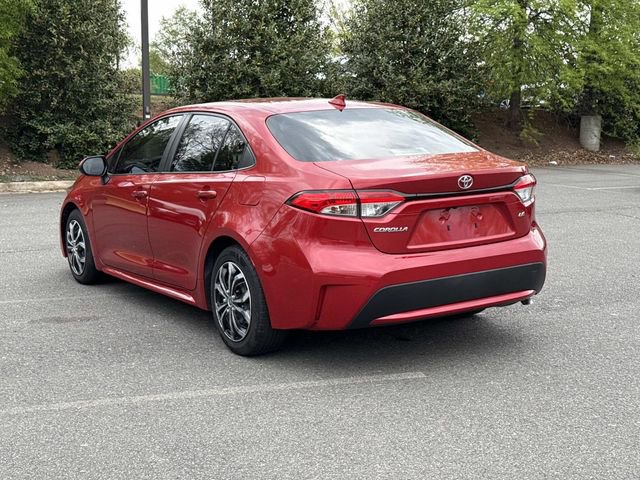 Used 2020 Toyota Corolla LE image 4