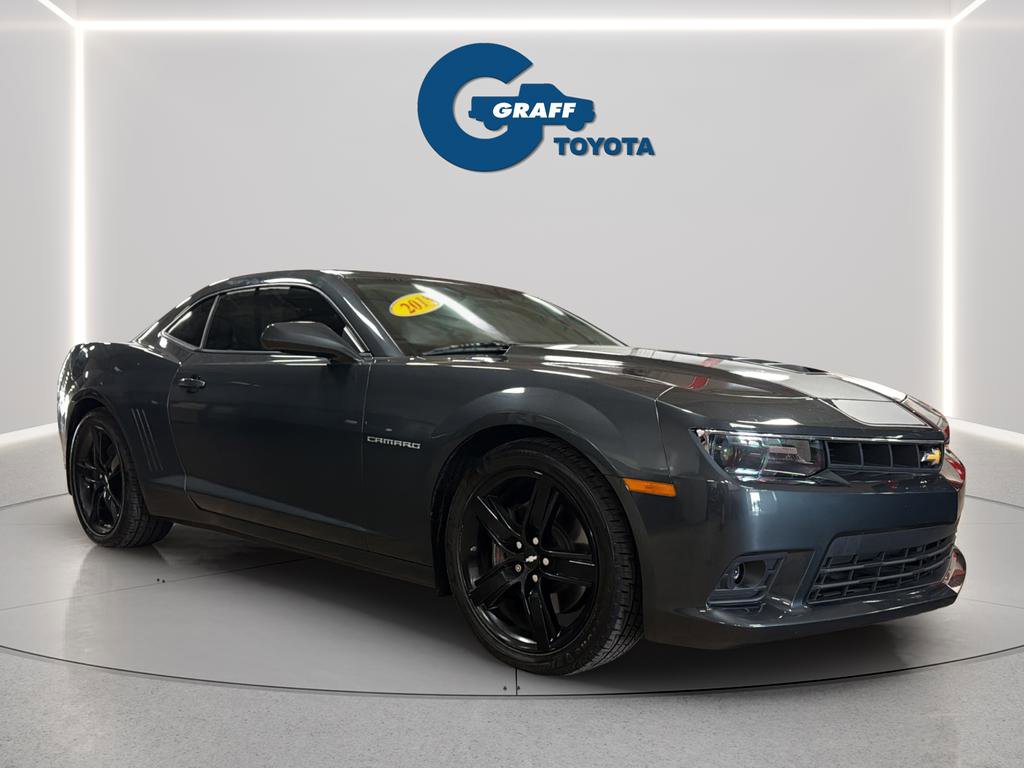 Used 2015 Chevrolet Camaro SS w/ RS Package RWD image 4