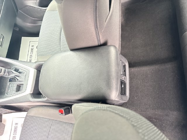 Used 2023 Toyota RAV4 LE AWD/4WD image 26