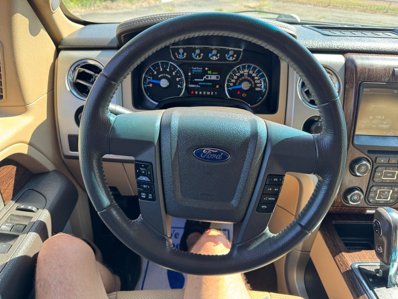 Used 2013 Ford F150 Lariat w/ Mid Equipment Group RWD image 31