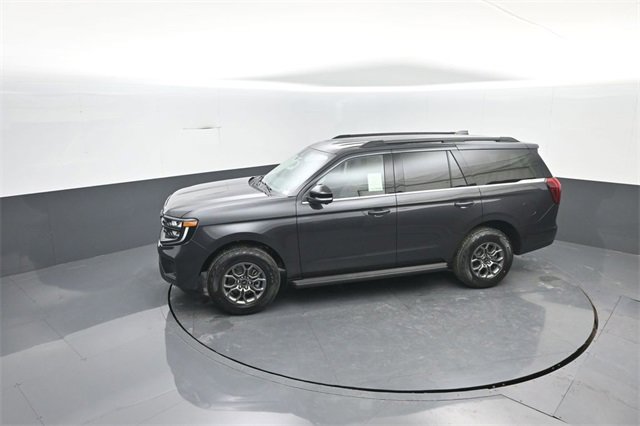 New 2026 Ford Expedition Active image 24