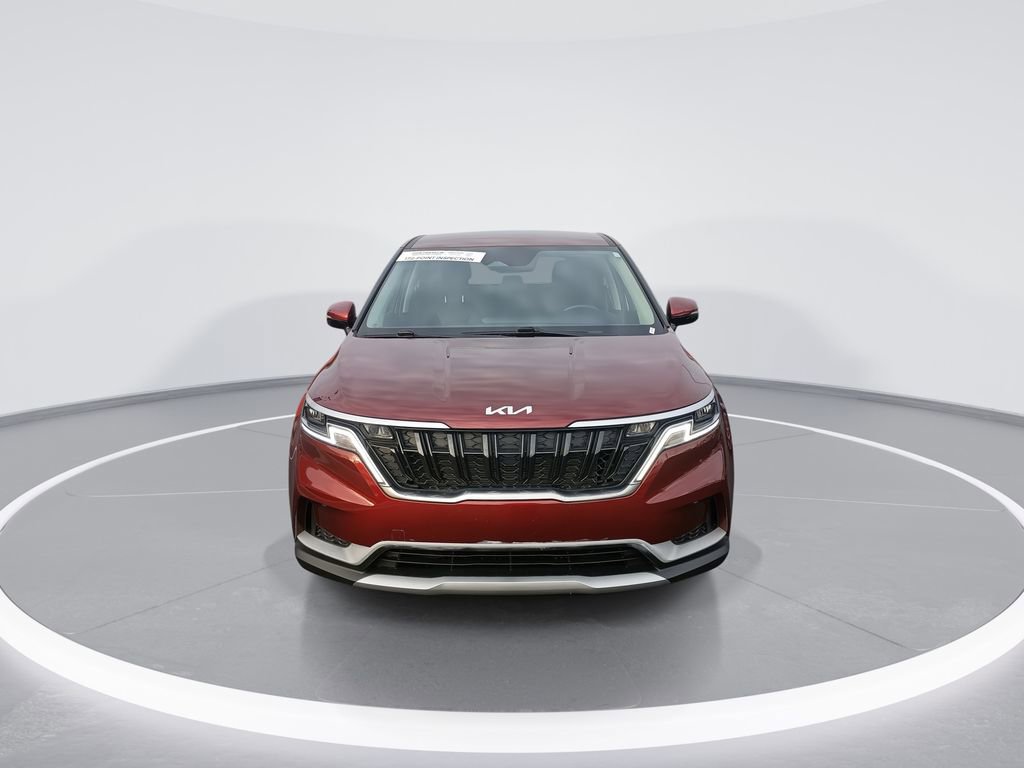 Used 2024 Kia Carnival LX image 3